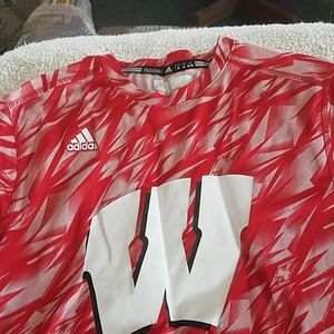 Lot of 4 Men's t-shirts all for $20